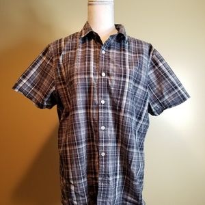Casual black and grey short sleeve button up